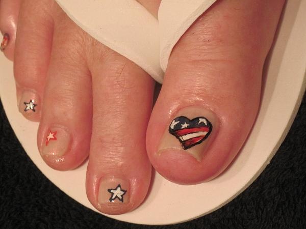 more 4th july toes