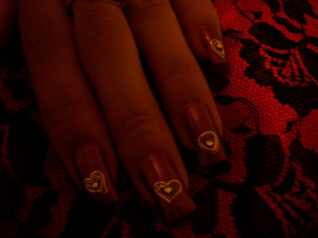 dark red with gold hearts