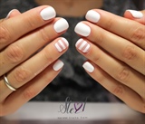 White and negative space stripes