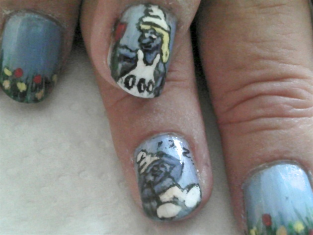 Mum&#39;s Smurf nails - close-up