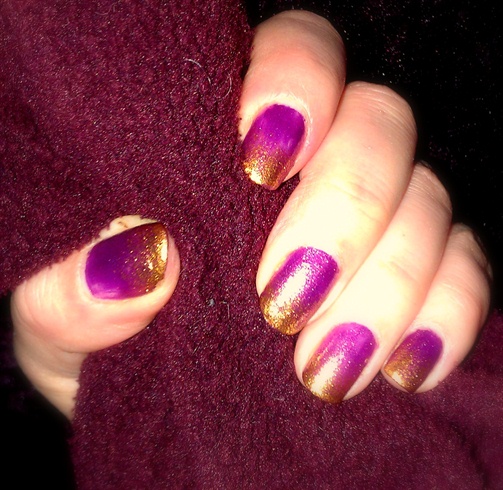 GRADIENT PURPLE AND GOLD NAIL ART by symbbada