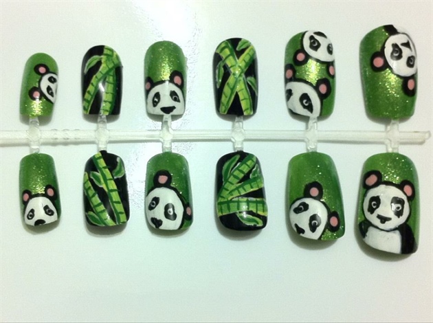 Cute Panda Hand Painted Nails Set