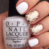 White and Gold Quilted Nails