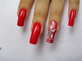 red nails with white flowers