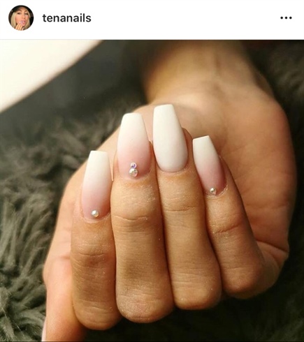 Tena Nails