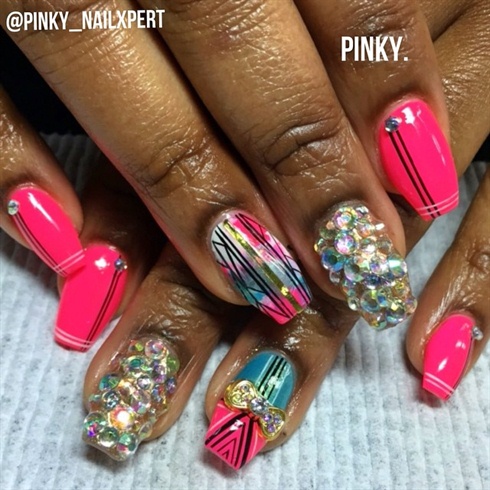 pinky_nailxpert