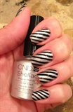 Silver And Black Pattern Nails