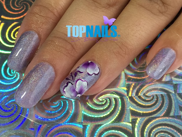 Acrylic nails with enamel decorated 💅
