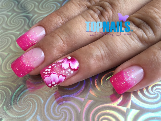 Acrylic Nails French with Glitter flower