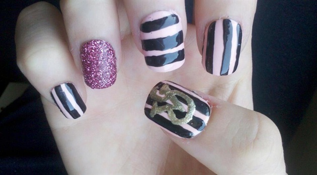Victoria&#39;s Secret nails!!!