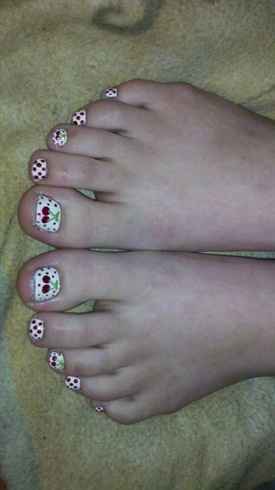 Cherry toes
