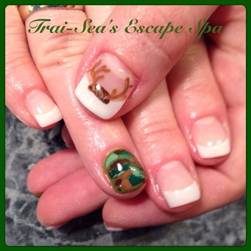 Hunting Nails - Camouflage &amp; Antlers