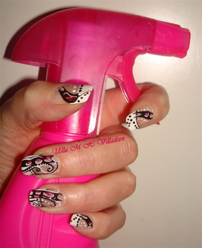 Cleaning Nails ;-)