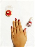 Red_nails