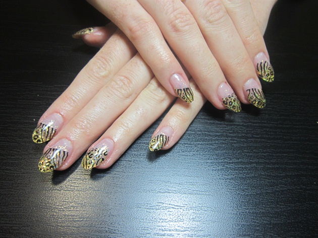 Wild Thing Almond Nails