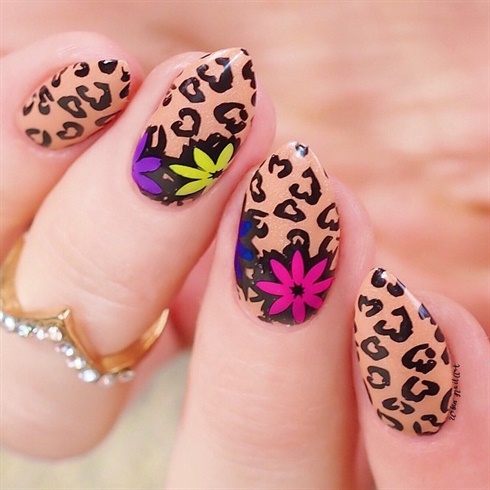 Cheetah Floral Manicure