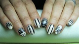 Beige nails with black lines