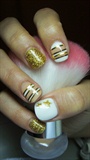 White, beige and gold nails 