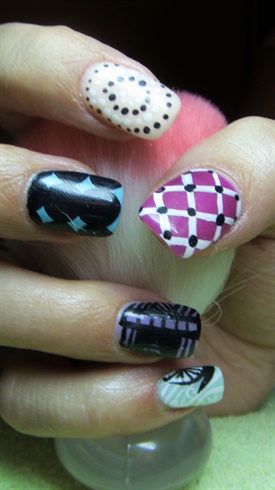 Abstract nails- geometry
