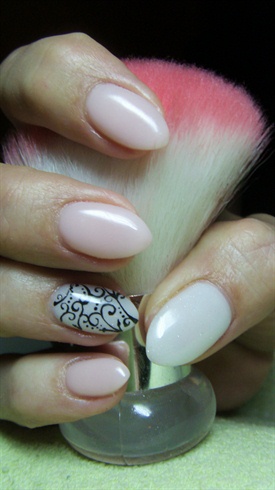 Gently pink nails