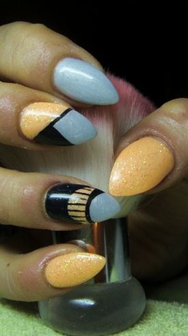 Orange, gray and black nails