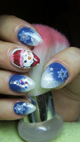 Winter nails with snowman