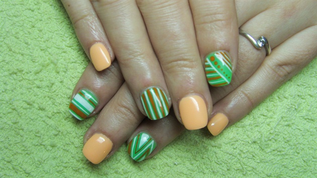 Short green and orange nails