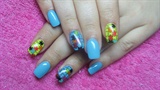 Turquoise and yellow nails-Puzzle