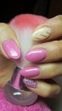 Pink and white nails with glitter 