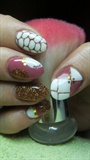 White, pink and gold nails