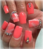 Coral &amp; Marble Accent Nails