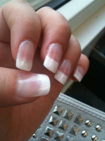 white sprinkle nails