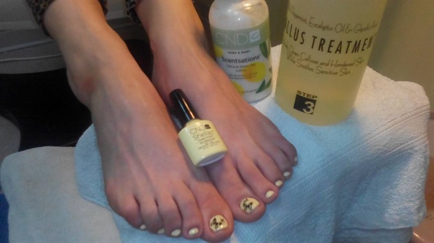 Spa pedicure and treatment for foot, she