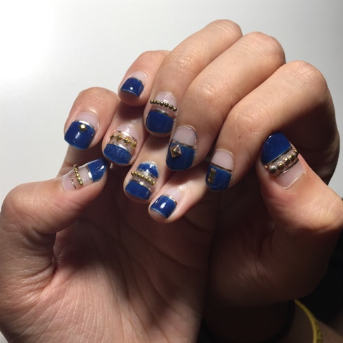 Blue Studded Nail Art
