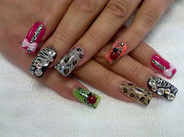 Safari nails by Vivian