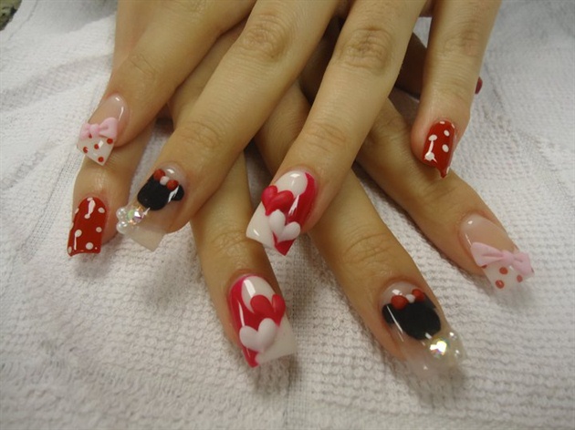 Valentine nail with Mini mouse