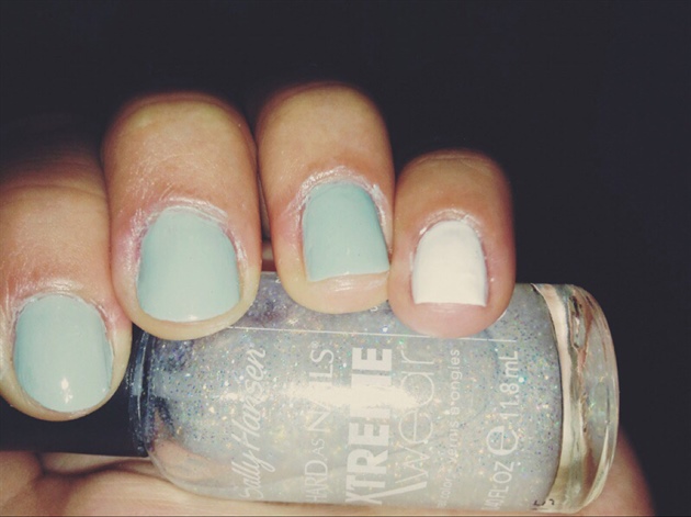 minty Blue + White Nails