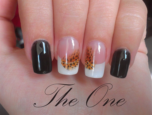 Leopard Feather French Manicure