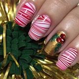 Water Marble Christmas Nails