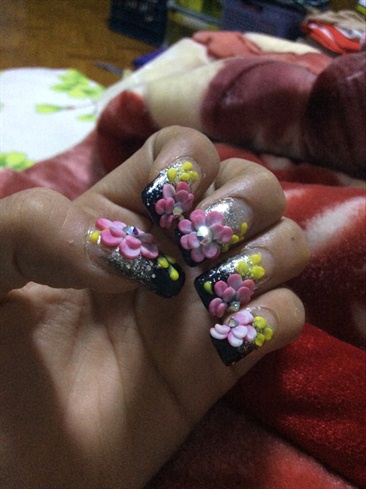Black+Pink+Yellow+Glitters