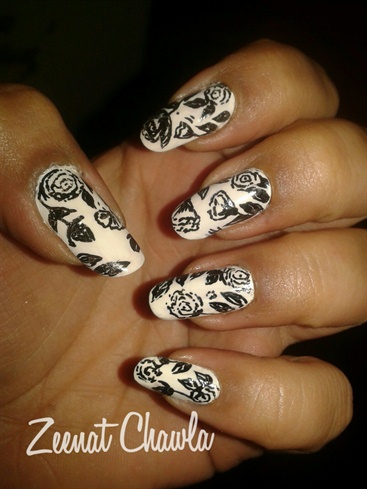 sharpie nail arr inspired by robin moses