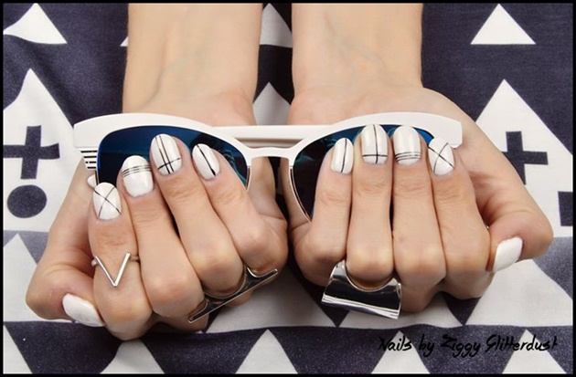 Black&amp;white geometric nails