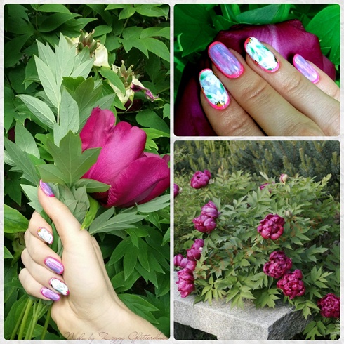 Mother&#39;s Day Flowered Nails