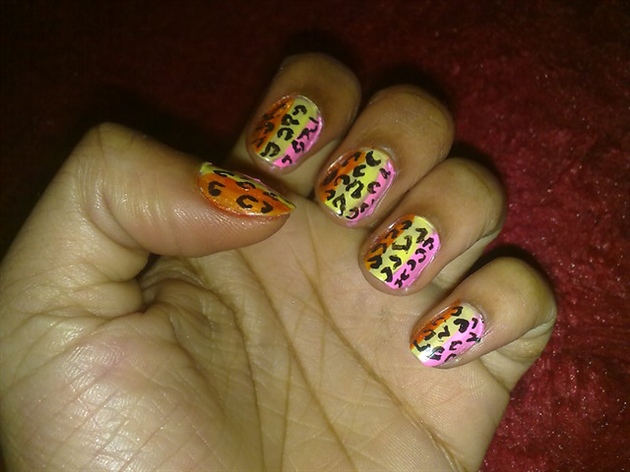 Zini Art Funky Leopard Nails